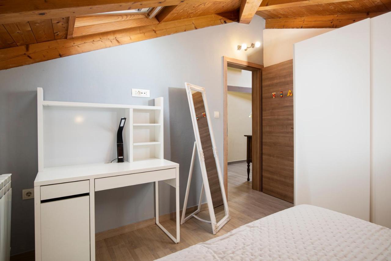 PUY History Apartment Villa Veruda מראה חיצוני תמונה