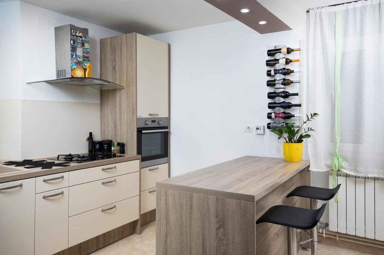 PUY History Apartment Villa Veruda מראה חיצוני תמונה
