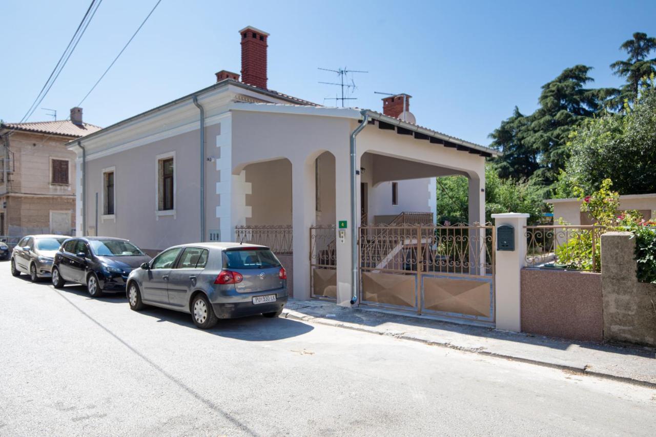 PUY History Apartment Villa Veruda מראה חיצוני תמונה